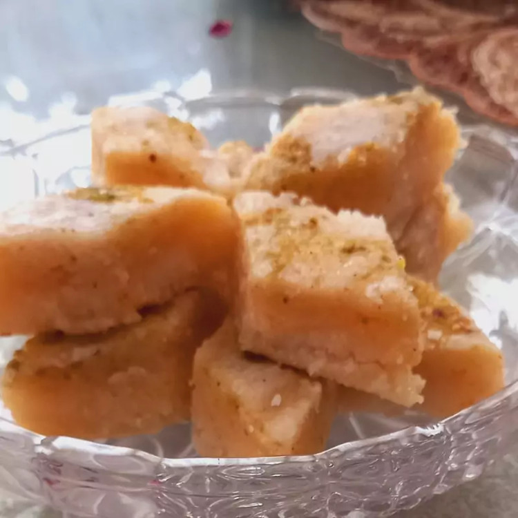باقلوا نارگیلی