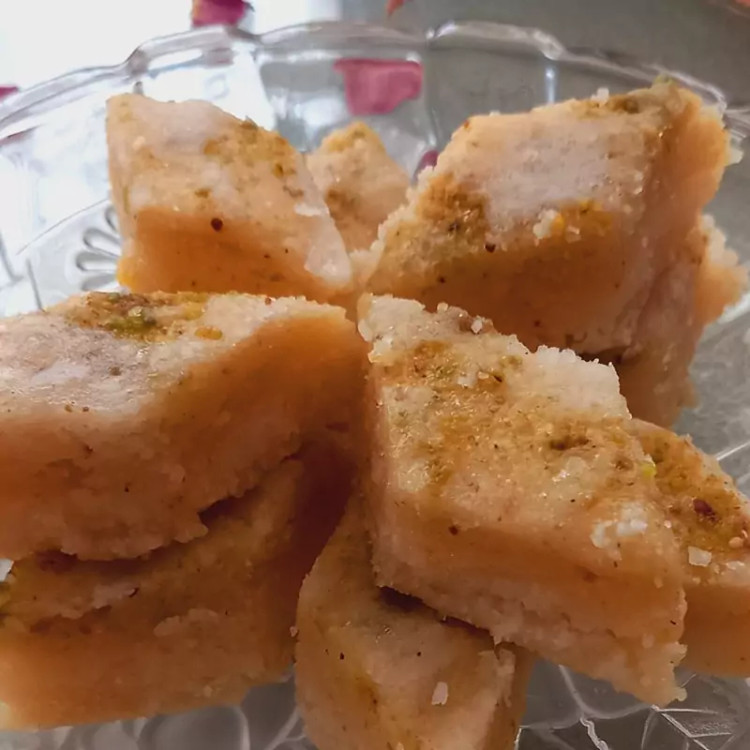 باقلوا نارگیلی