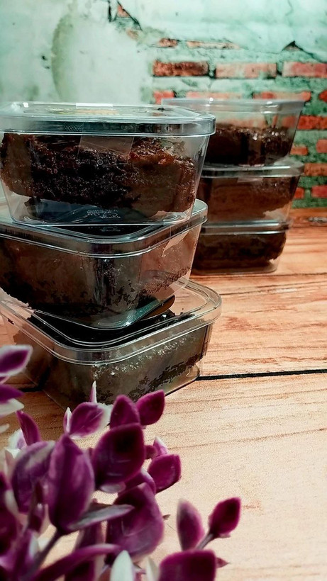 کیک براونی با شکلات خالص